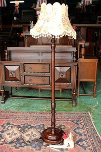  England / antique lighting fro Alain p floor light floor / stand lamp antique lamp Britain made A-144