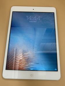 s70808-2981 Apple iPad mini Wi-Fi 16GB ホワイト&シルバー　MD531J/A A1432