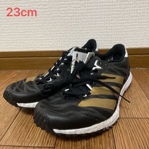 アディダス 23cm ランニングシューズ アディゼロ 匠 戦 7 FY4088