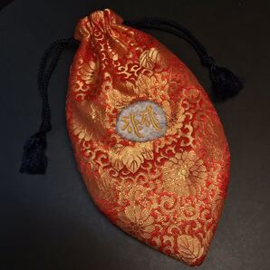 ☆新品 送料無料☆ 蓮の花弁の形をした数珠入れ 金蘭 仏花唐草 ☆ 大聖歓喜天の数珠袋 数珠ケース 数珠ポーチ 小物入れにも 呪術