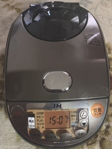 象印 ZOJIRUSHI NP-VN10-TA 炊飯器 5合 美品
