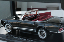 1/18　NOREV メルセデスベンツ BENZ 230 SL 箱付き　_画像7