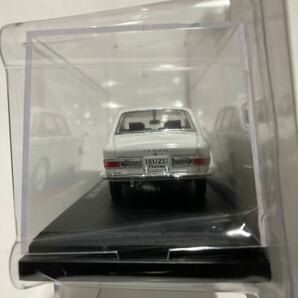 アシェット 国産名車コレクション 1/43 vol.44 ISUZU FLORIAN 1967年 いすゞ フローリアン 昭和レトロ 旧車 ミニカー モデルカーの画像6