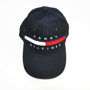 TOMMY HILFIGER /トミーヒルフィガー FLAG LOGO BASEBALL CAP NAVY