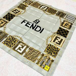 【レア柄】新品/FENDI/大判ハンカチ/正規品/フェンディ/未使用/即決/ズッカ柄/匿名発送/スカーフ/58cm/ストール/綿100％/廃盤品/ヒョウ柄/g