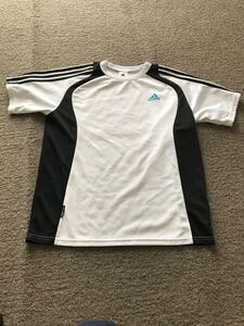 adidas 半袖シャツ スポーツウェア