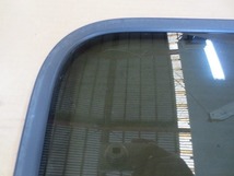 エブリィ DA52W 左リアクォーターガラス コーナーガラス プライバシー CENTRAL M261 助手席側 後ろ 硝子 純正 20271伊T_画像2