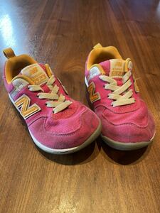 【送料無料】New Balance ニューバランス　キッズ