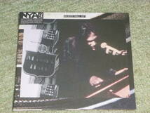 NEIL YOUNG 　/　 LIVE AT MASSEY HALL 1971　/　ニール・ヤング_画像1