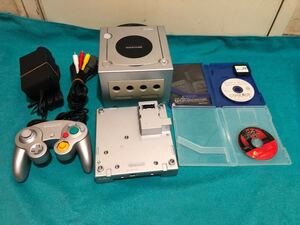 ゲームキューブ本体+ゲームボーイプレイヤー