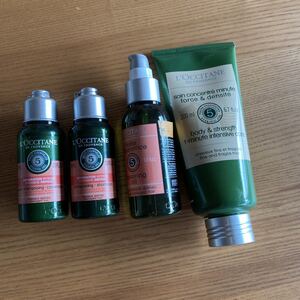 ロクシタンファイブハーブス Rシャンプーコンディショナーヘアオイル Eコンディショナー