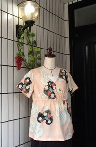 着物リメイク ハンドメイド 打合せブラウス 正絹 銘仙 アンティーク柄が素敵! ゴム仕様で着やすい 涼しいチュニックブラウス