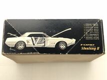 米国IMC製 1963 Ford Mustang Ⅱ プラモデルボディ Mustang GTデカール 1/25_画像2