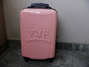 スーツケース　　PLAYBOY (プレイボーイ) 　　淡いピンク色　　４輪　