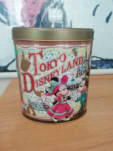 クッキー缶 チョコレートクランチの空き缶　ミッキーミニー ディズニー Tokyo Disney Land チョコレートクランチ