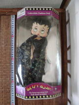 デッドストック BettyBoop ベティブープ ファッション ドール ベティちゃん フィギュア　人形_画像1