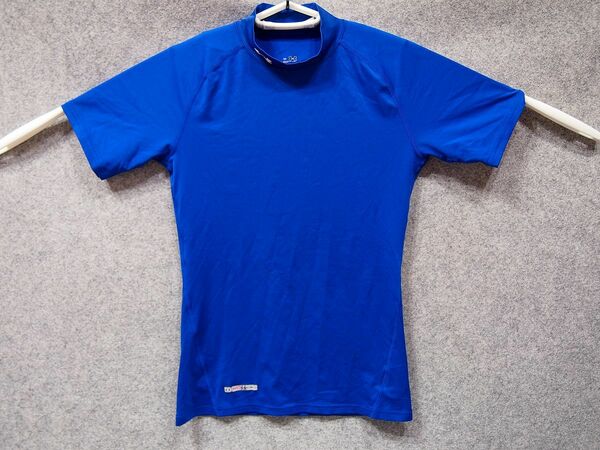 アンダーアーマー サッカー 野球 インナーシャツ コンプレッションウェア 半袖 [サイズ: LG /カラー: 写真参照]