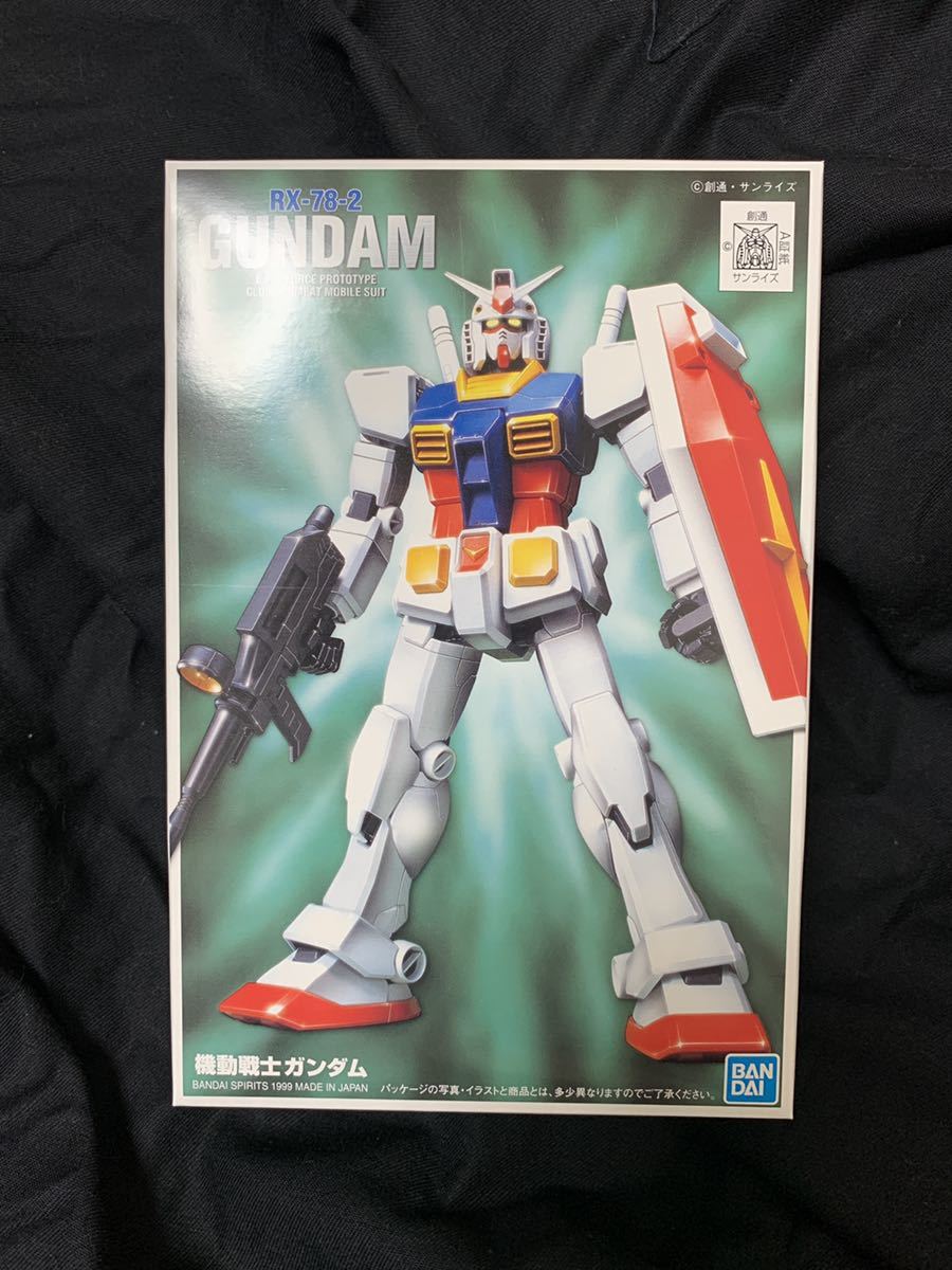 有名なブランド FG RX-78-2 ガンダム クリアレッドヴァージョン