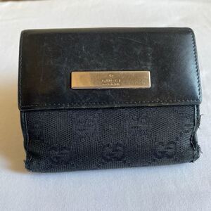 Gucci 二つ折り財布