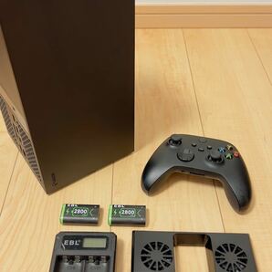 Xbox Series X 本体、箱、付属品あり