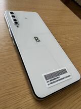 Rakuten BIG ZR01 128GB eSIM ホワイト6.9インチ 中古美品_画像3