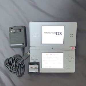 美品 ニンテンドーDS Lite ホワイト マリオカート付き