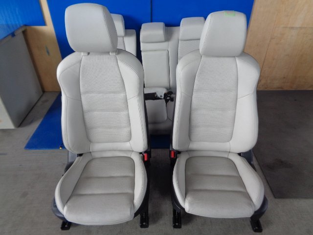 最安値好評 GJ2FP 白レザー フロントシート左右セット アテンザ 正規店新品