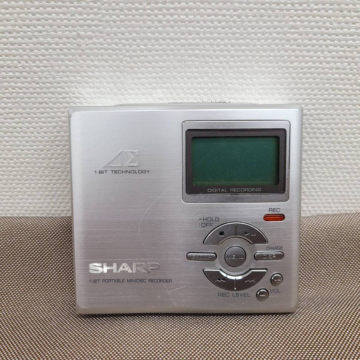 メーカー 完動品/ SHARP シャープ Auvi 1ビットポータブル MD