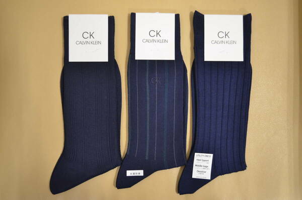 新品　未使用　タグ付き　男性　CALVIN KLEIN　カルバンクライン　綿混ソックス　紺系3足セット 送料無料