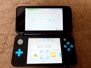 Newニンテンドー2DS LL ブラック×ターコイズ 本体+タッチペン