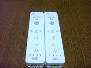 R077《送料無料 即日発送 動作確認済》Wii リモコン 2個セット
