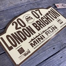 106498 「LONDON BRIGHTON」　ラリープレート　ヴィンテージカークラブ　ナンバー　記念プレート　クラシックカー 　ビンテージ　英国　_画像1