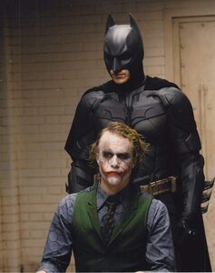 ダークナイト　クリスチャンベイル　ヒースレジャー　 The Dark Knight Heath Ledger 　輸入　写真　4800