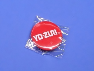 デュエル ヨーズリ YO-ZURI 赤 缶バッチ ロゴ ピンバッジ pin 〇型 ビンズ　径32mm