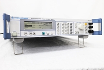 【正常動作品】Rohde&Schwarz SML03 9kHz-3300MHz 信号発生器_画像1