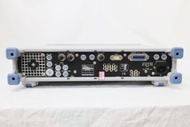 【正常動作品】Rohde&Schwarz SML03 9kHz-3300MHz 信号発生器_画像2