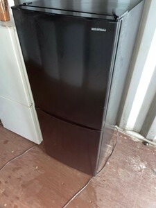 アイリスオーヤマ　2ドア冷蔵庫　142L 2020年製　ホワイト　IRSD-14A-B