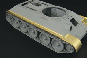 ハウラー HLX48156 1/48 T-34/76 フェンダー エッチングパーツ(ホビーボス用)