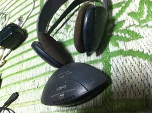 ソニー SONY ワイヤレスヘッドフォン MDR-IF230とレシーバー TMR-IF230R ジャンク品