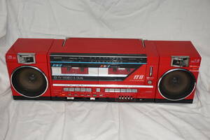 * free shipping! * Sanyo SANYO double radio-cassette red [ MR-FF8 ]