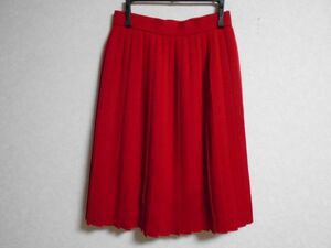  beautiful goods * Yves Saint-Laurent * pleated skirt * red *size9