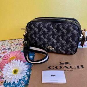 COACH ブラック ショルダーバッグ 馬車柄