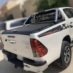 高品質◎TOYOTA HILUX REVO ハード プロテクター ロールシャッター式 手動 トノカバー ハイラックス GUN125 プロテクター 荷台カバー 鍵付