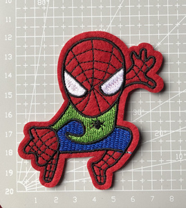 スパイダーマン 刺繍 ワッペン アップリケ 新品　アイロン接着