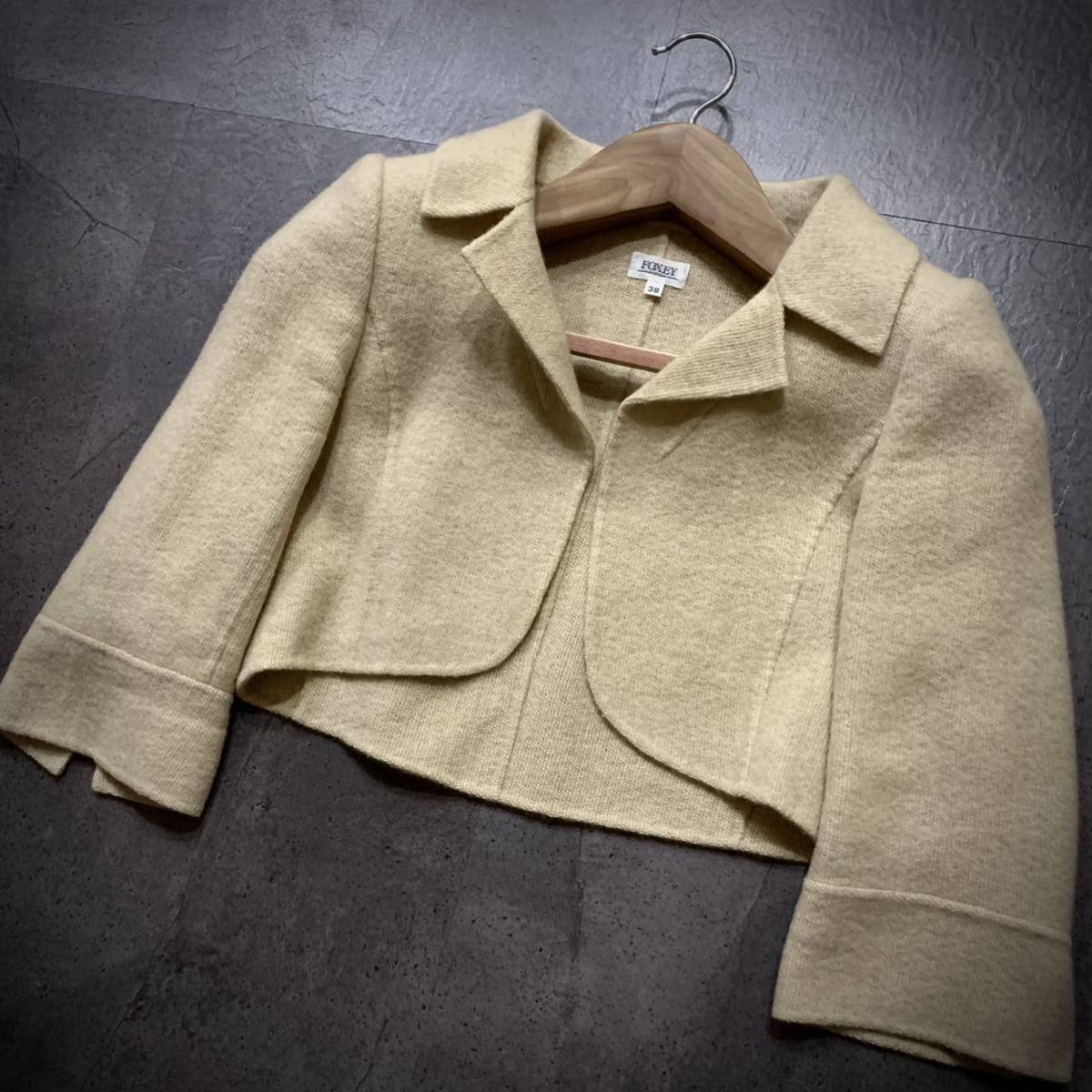 ヤフオク! -「フォクシー ニット ジャケット」(フォクシー) (ふ)の落札 ...