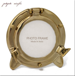  brass boat window type photo frame window Gold antique style brass boat picture frame wedding marriage photograph photograph objet d'art interior ornament 