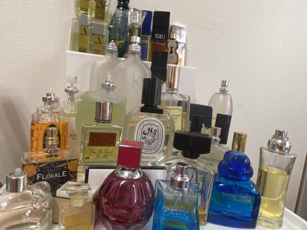 ヤフオク! -「大量まとめ売り」(香水、フレグランス) の落札相場・落札価格 激安特販 新品未開封まとめ売り☆ 香水 香水(女性用)
