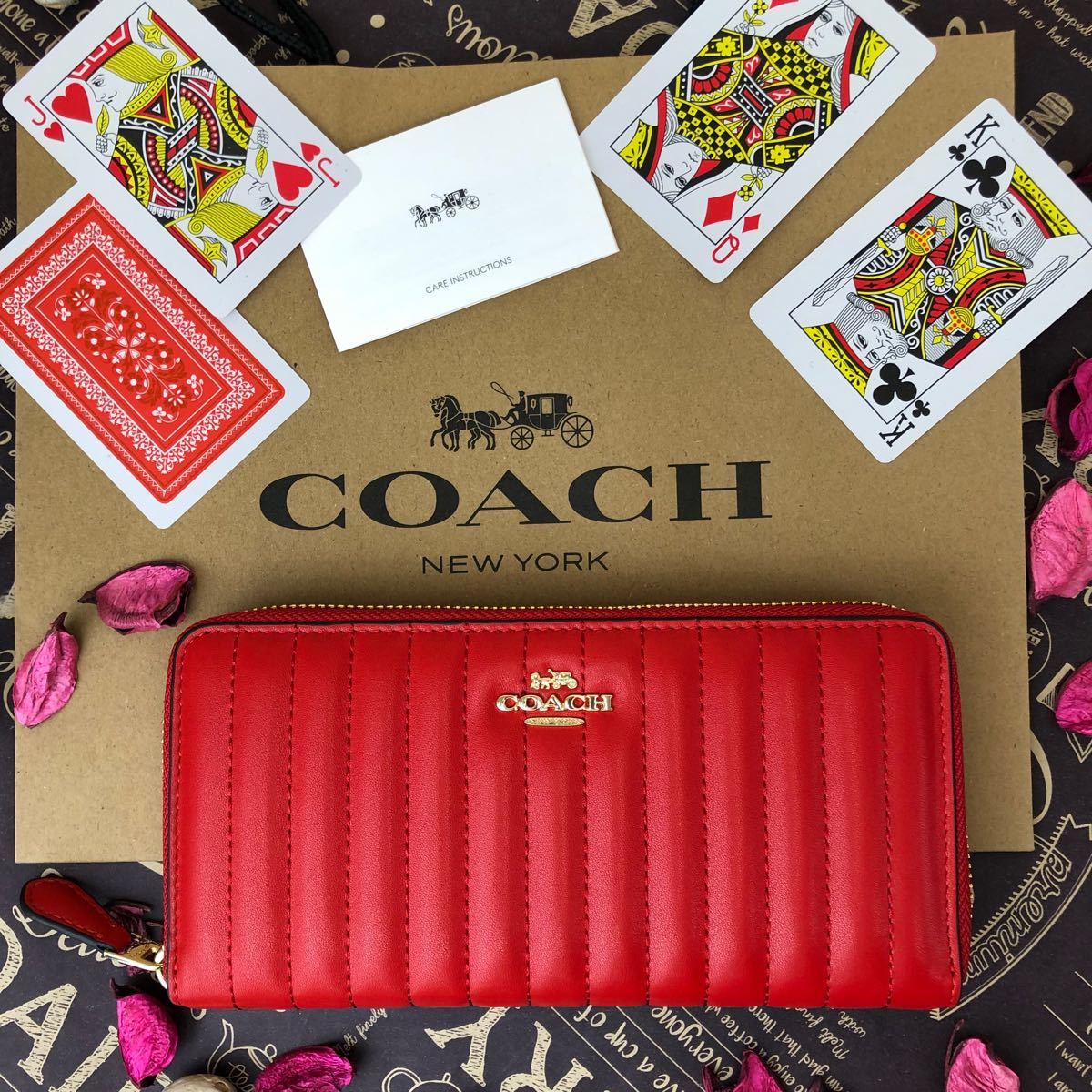 COACH 長財布 赤 レッド キルティング|PayPayフリマ