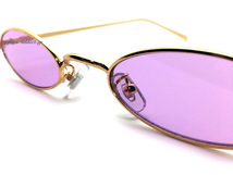 METAL NARROW OVAL SUNGLASS GOLD × PURPLE/メタルナローオーバルサングラスパープル紫カラーレンズ眼鏡メガネ細長横長紫外線カット個性的_画像5