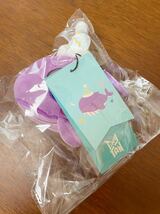 TinyTAN 2nd Anniversary WHALE KEYRING WHALEキーリング JAPAN OFFICAL SHOP BTS 完売品_画像3